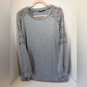 BloomChic Gray Lace Long Sleeve Tee